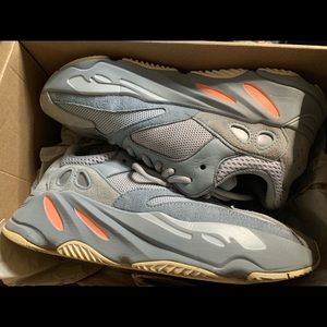 Yeezy 700